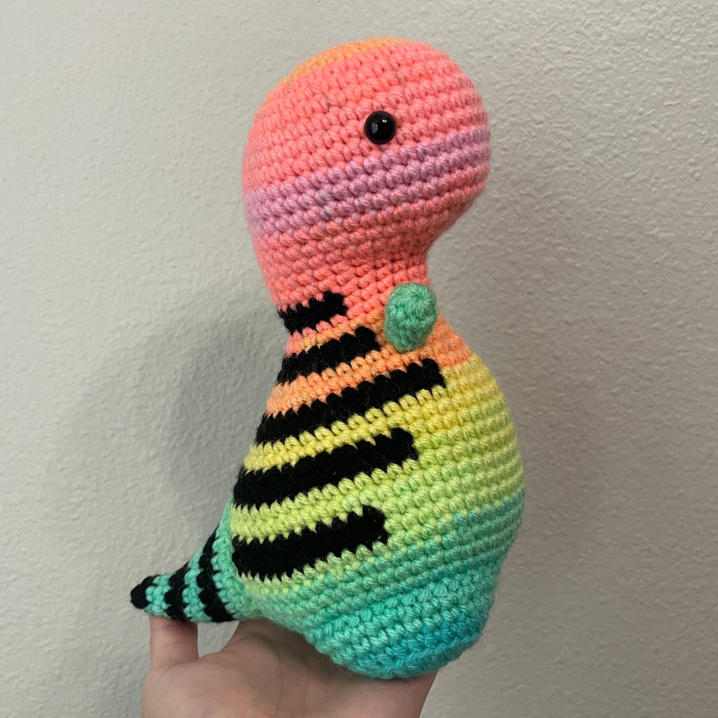 Gradient Dino (8.5 inch)